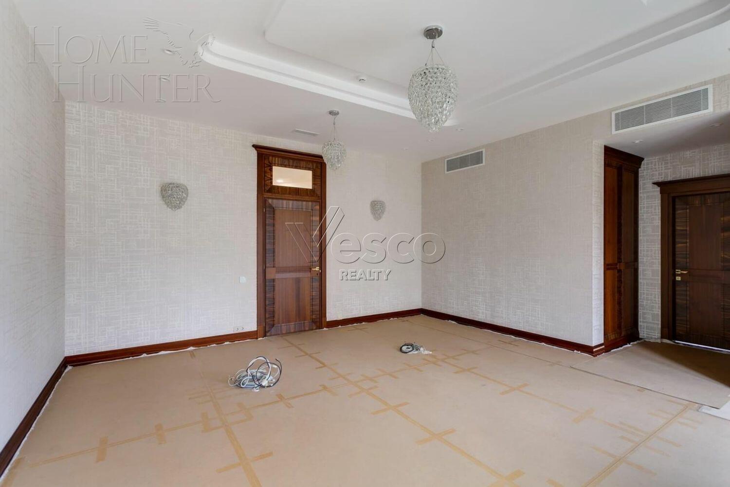 2-этажный коттедж 1 800 м² с отделкой