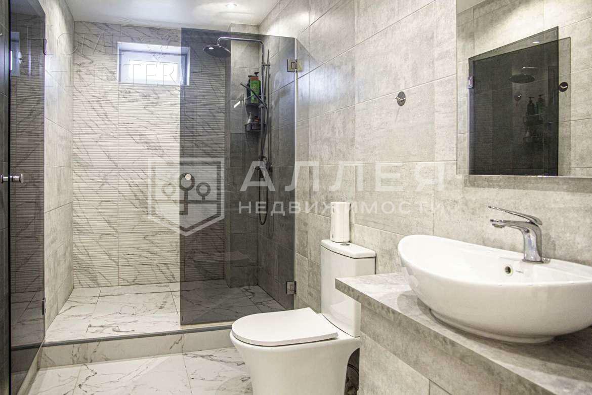 2-этажный коттедж 487 м² с отделкой