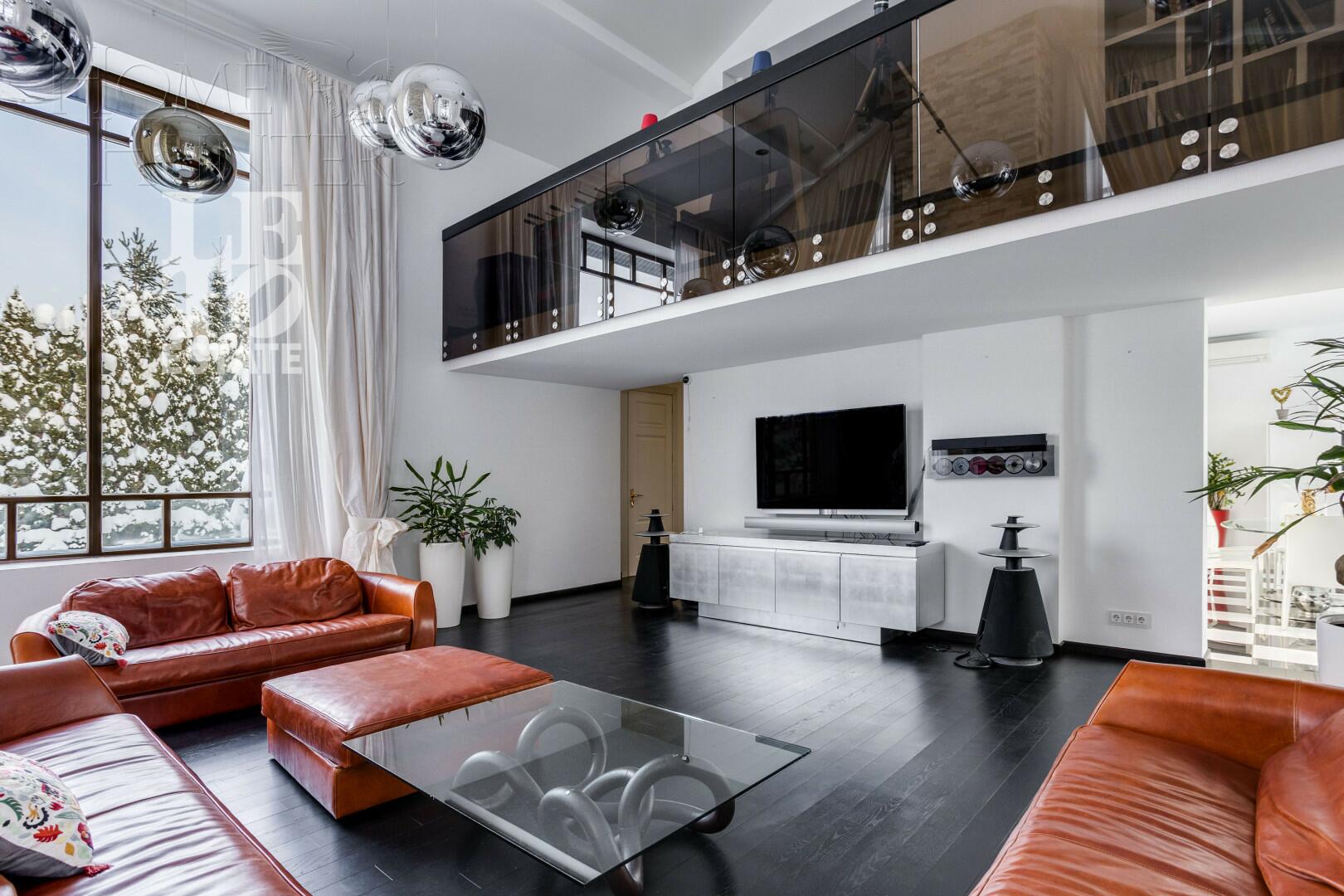 2-этажный коттедж 480 м² с отделкой