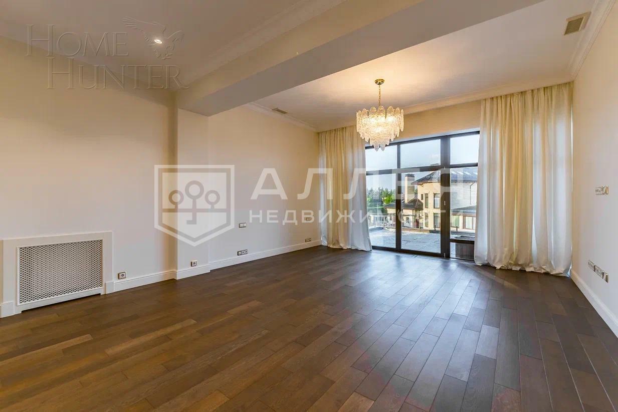 2-этажный коттедж 961 м² с отделкой