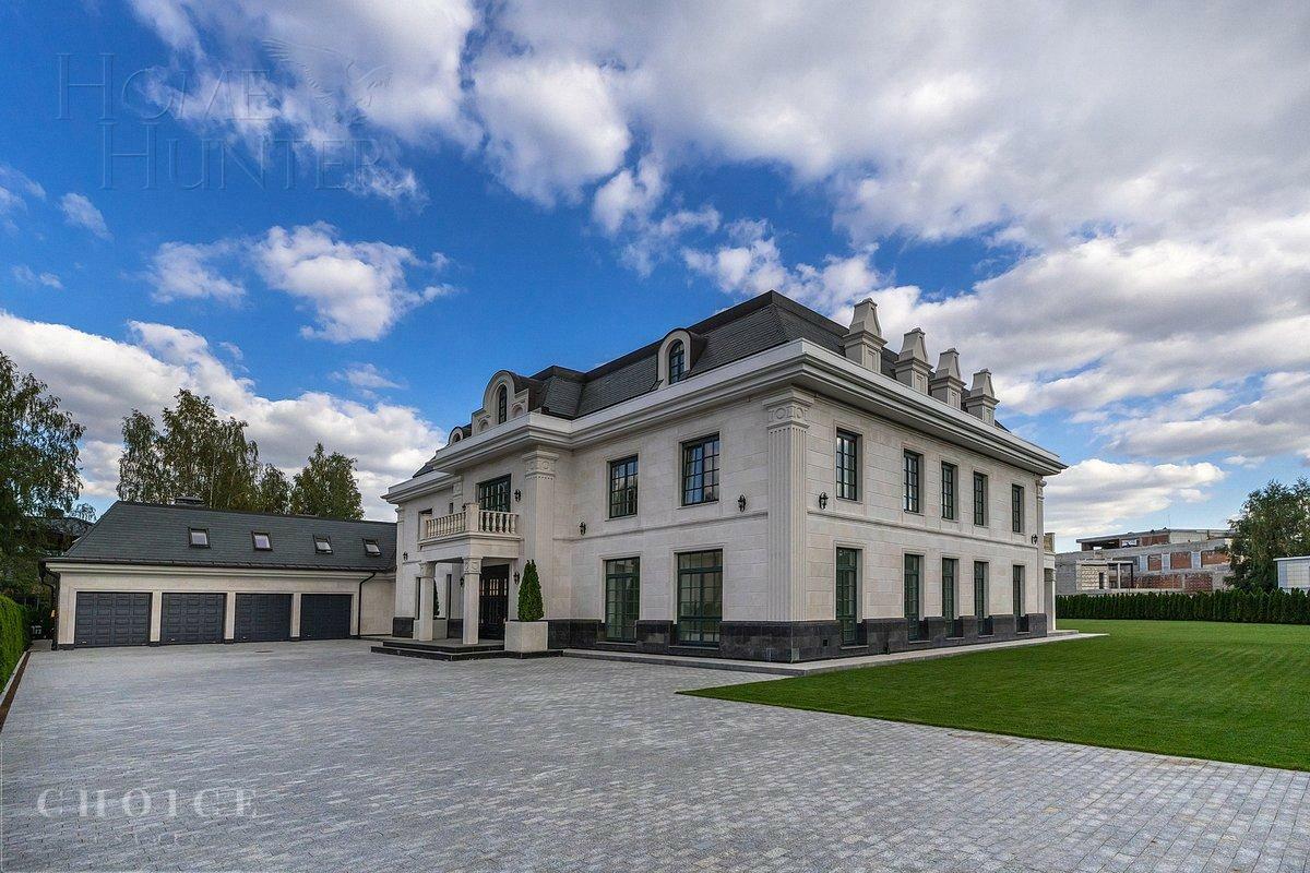 2-этажный коттедж 1 750 м² с отделкой