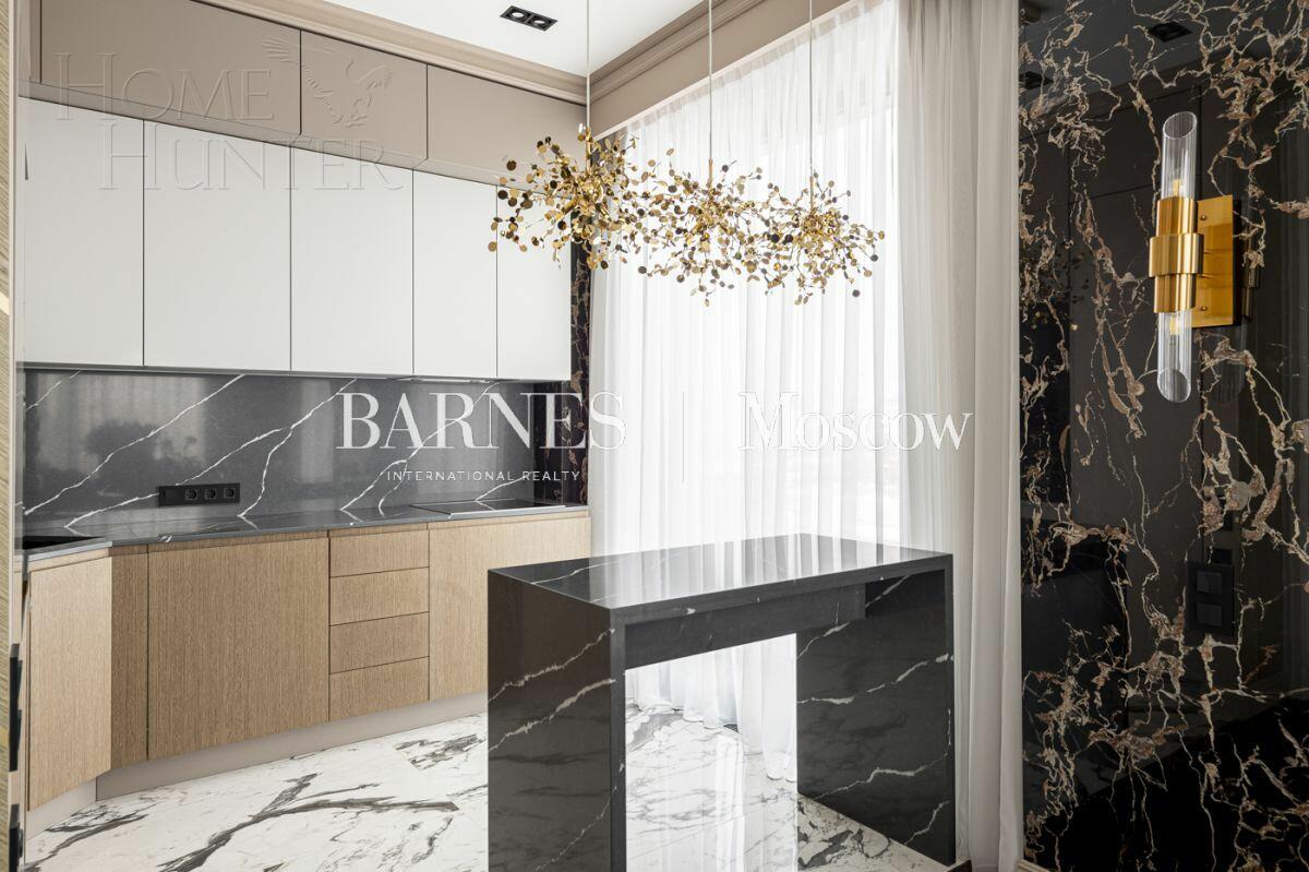 4-КОМН. КВАРТИРА С ОТДЕЛКОЙ 112.8 М² НА 10 ЭТАЖЕ