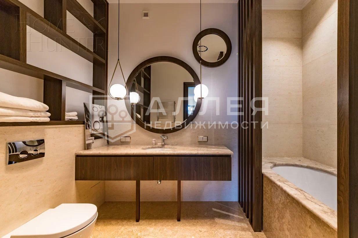 2-этажный коттедж 961 м² с отделкой