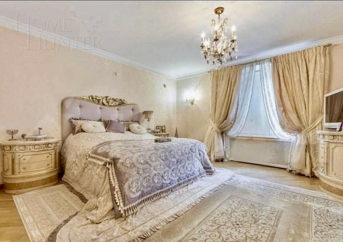 3-этажный коттедж 700 м² с отделкой