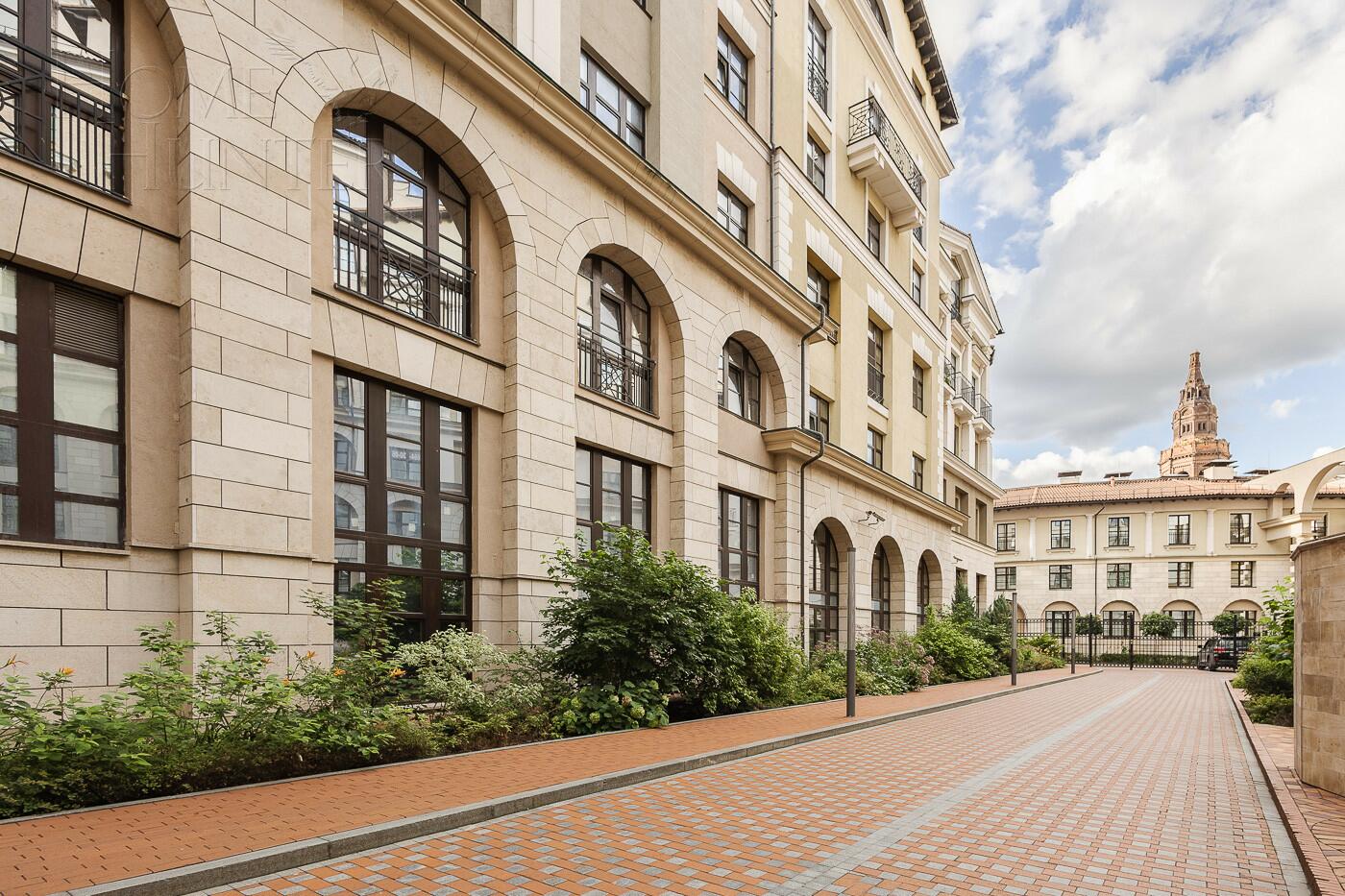 3-КОМН. АПАРТАМЕНТЫ БЕЗ ОТДЕЛКИ 80 М² НА 1 ЭТАЖЕ