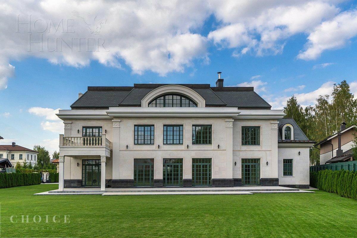 2-этажный коттедж 1 750 м² с отделкой