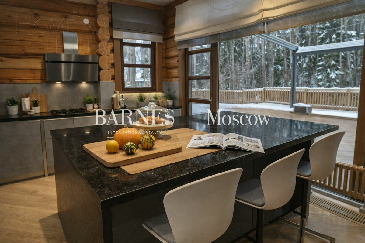 2-этажный коттедж 650 м² с отделкой