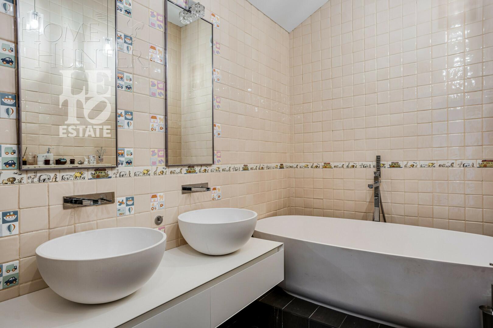 2-этажный коттедж 480 м² с отделкой