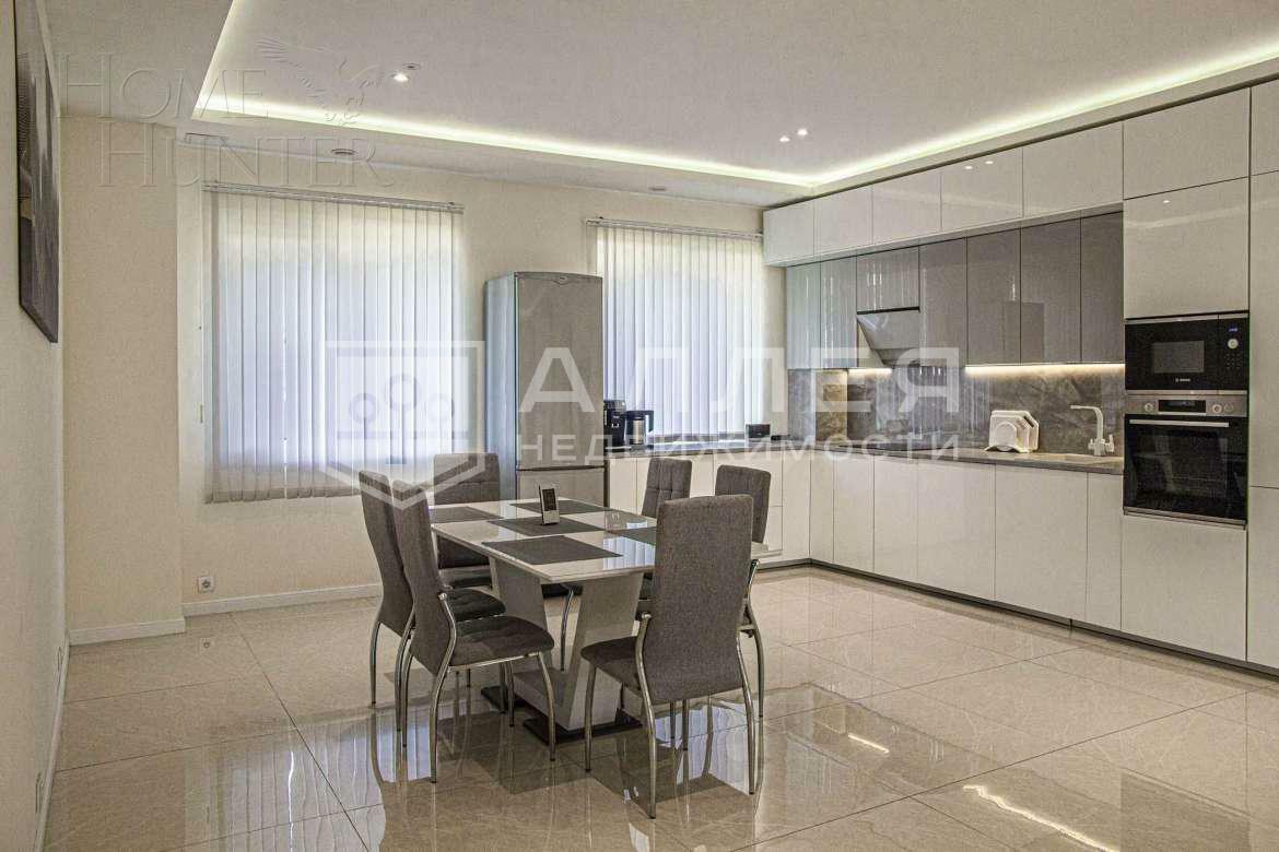 2-этажный коттедж 487 м² с отделкой