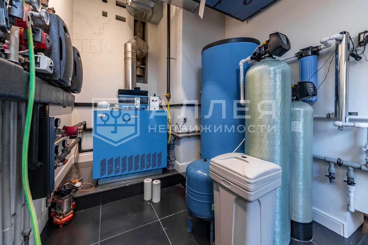 2-этажный коттедж 961 м² с отделкой