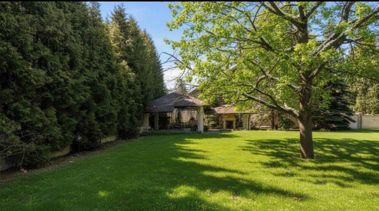 3-этажный коттедж 700 м² с отделкой