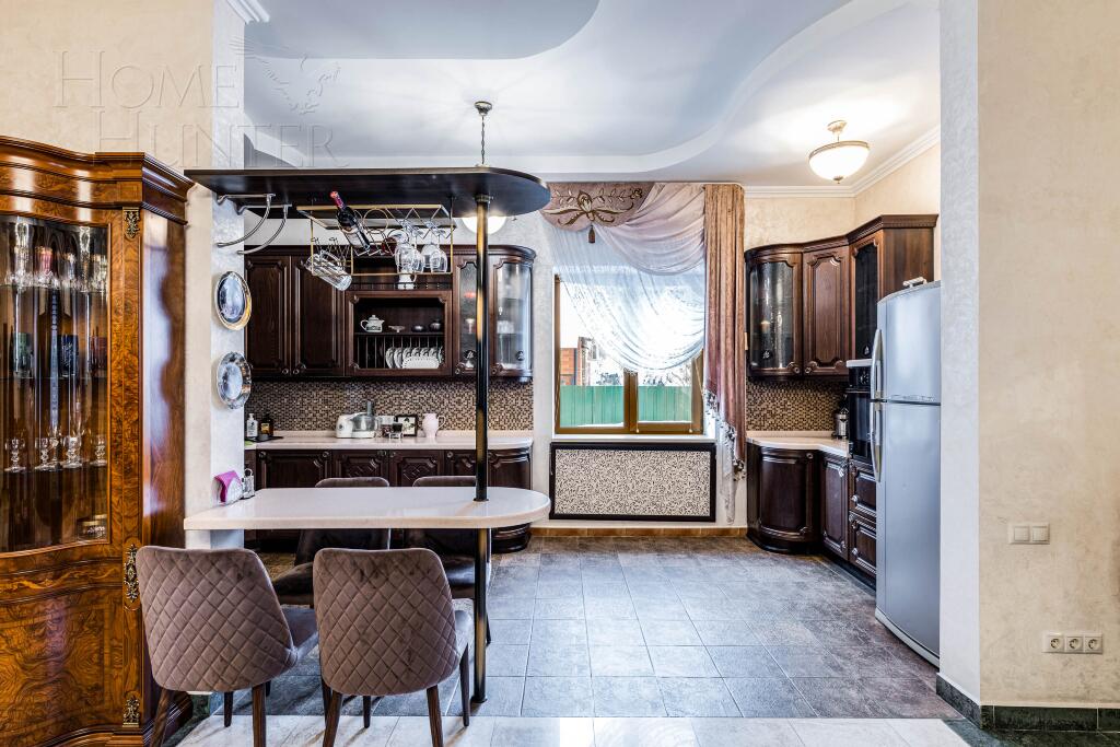 2-этажный коттедж 510 м² с отделкой