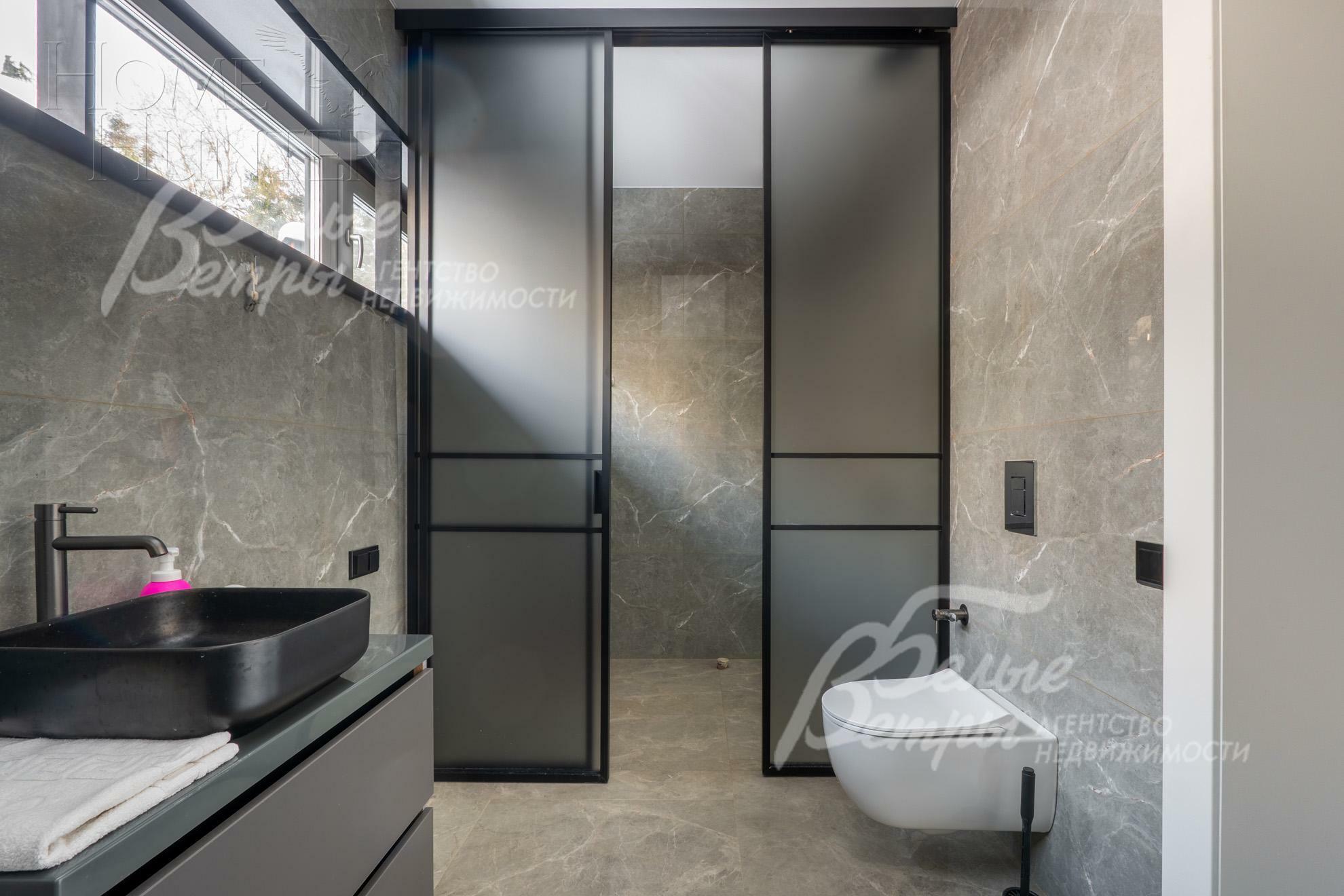 1-этажный коттедж 200 м² с отделкой