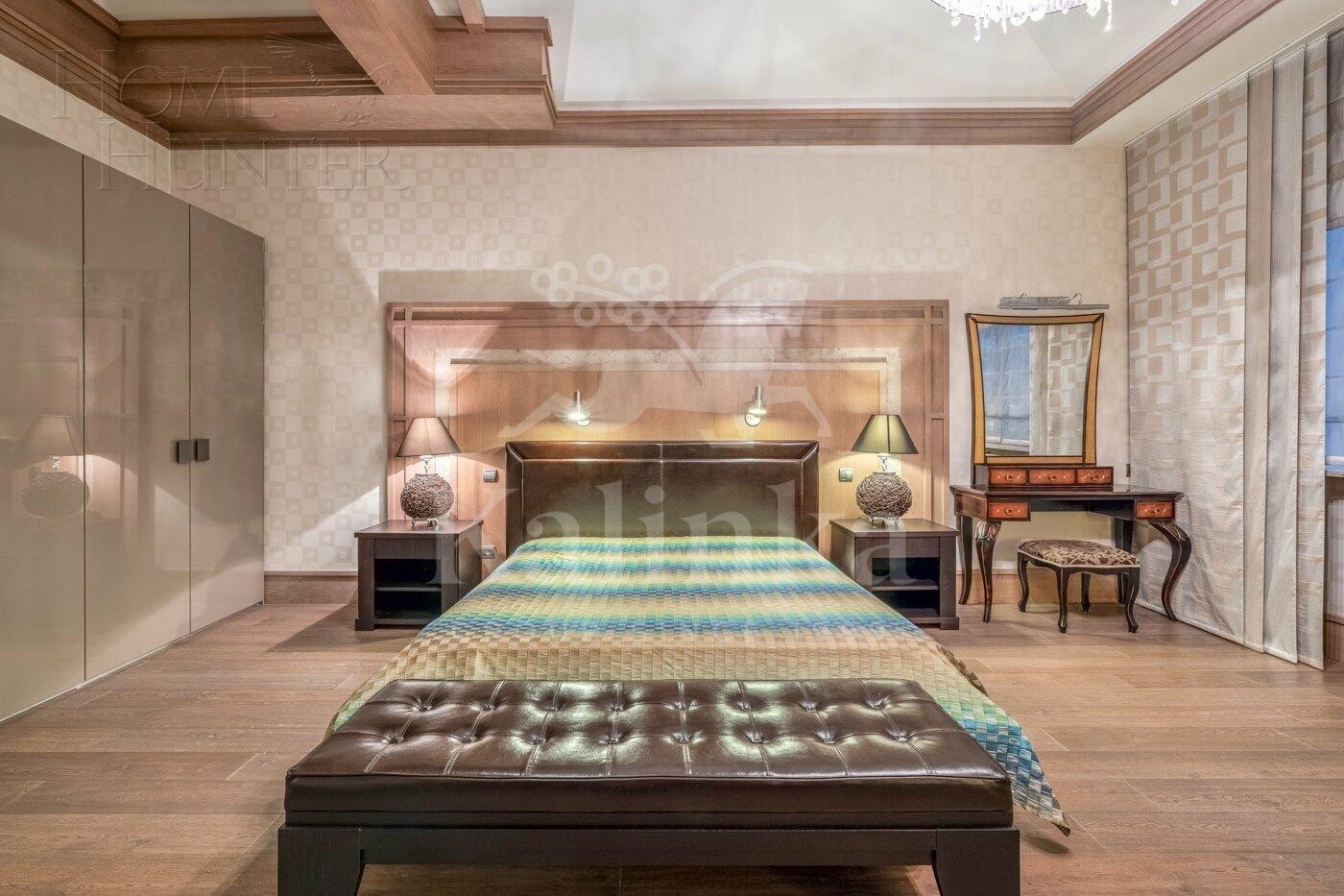 2-этажный коттедж 1 550 м² с отделкой