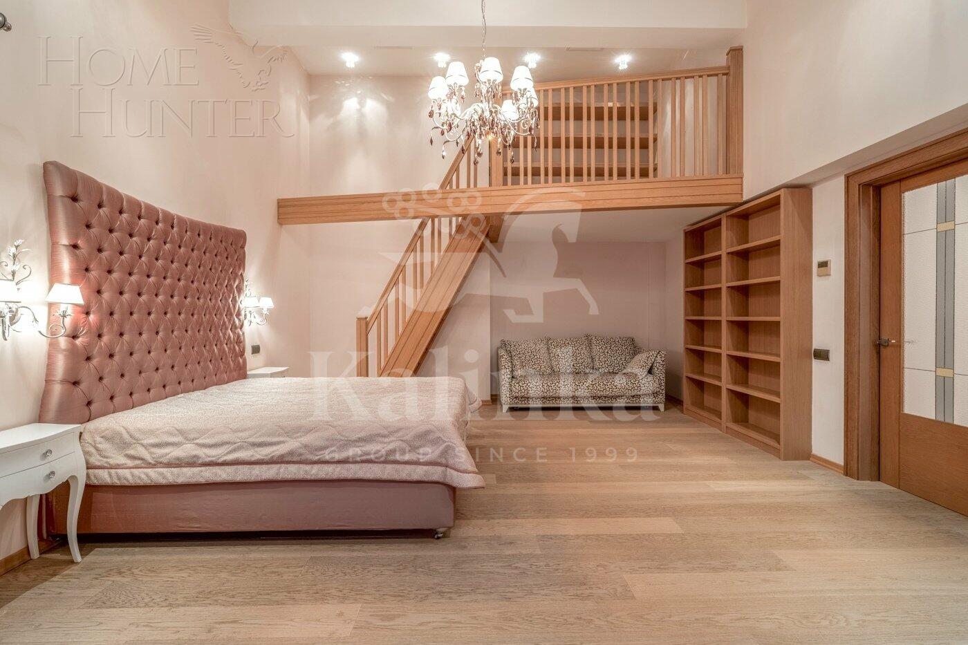 2-этажный коттедж 1 550 м² с отделкой