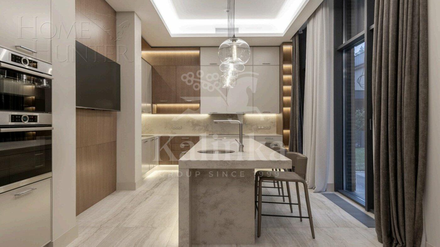 2-этажный коттедж 400 м² с отделкой