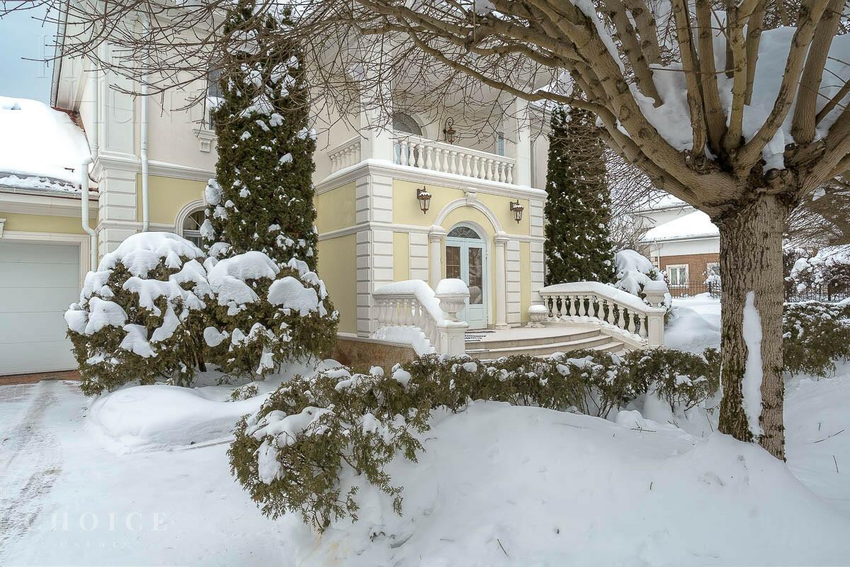 2-этажный коттедж 460 м² с отделкой