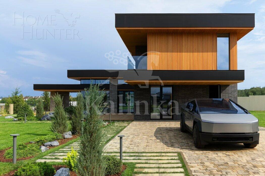 2-этажный коттедж 283 м² с отделкой