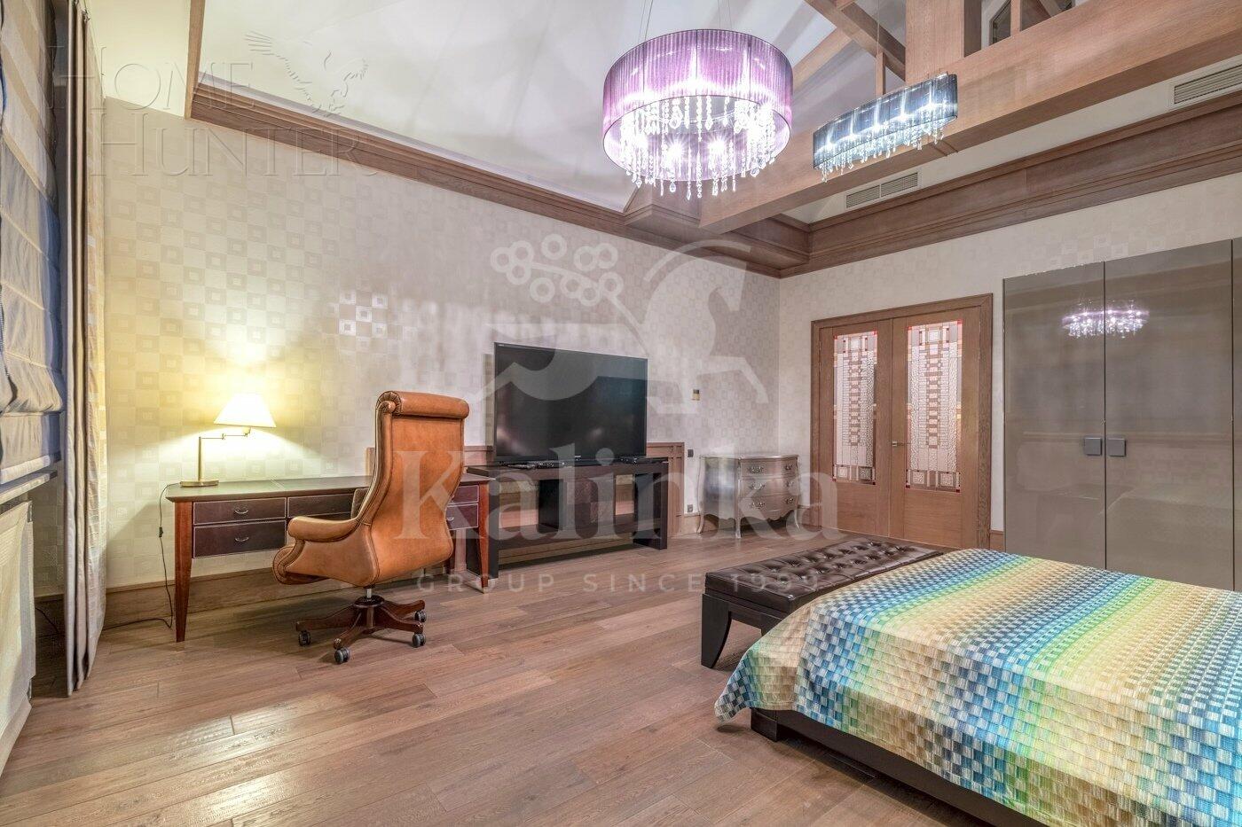 2-этажный коттедж 1 550 м² с отделкой