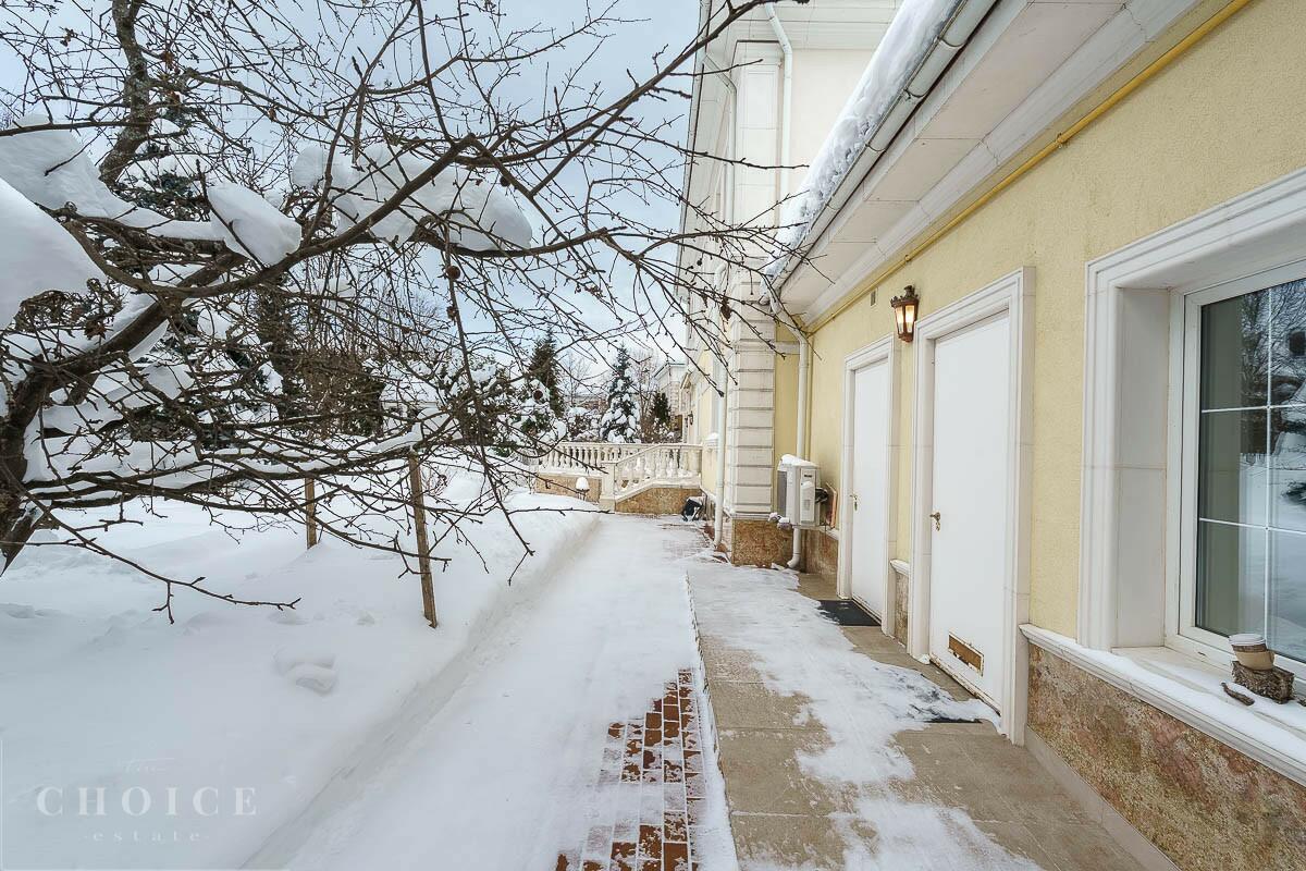 2-этажный коттедж 460 м² с отделкой