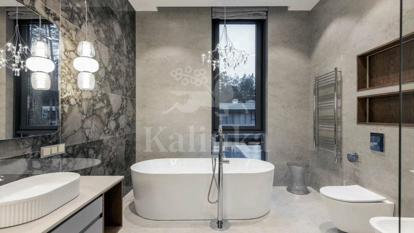 2-этажный коттедж 400 м² с отделкой