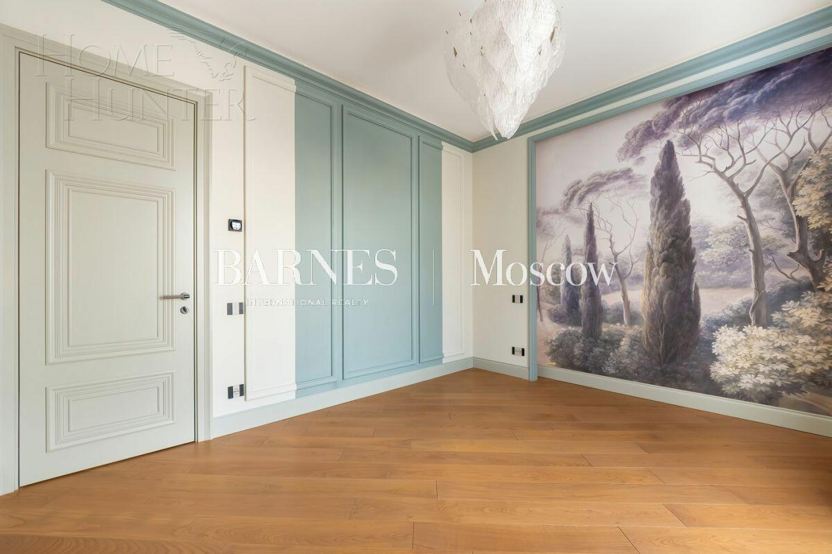 2-этажный коттедж 610 м² с отделкой