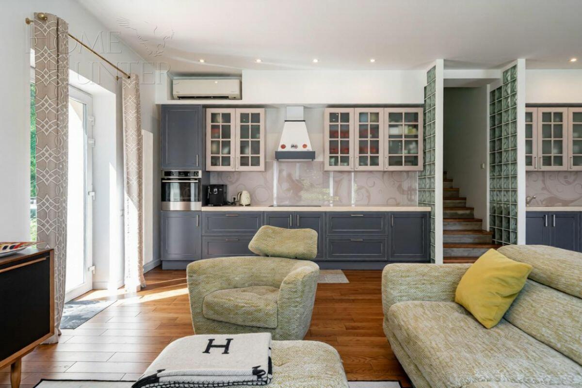 2-этажный коттедж 287 м² с отделкой