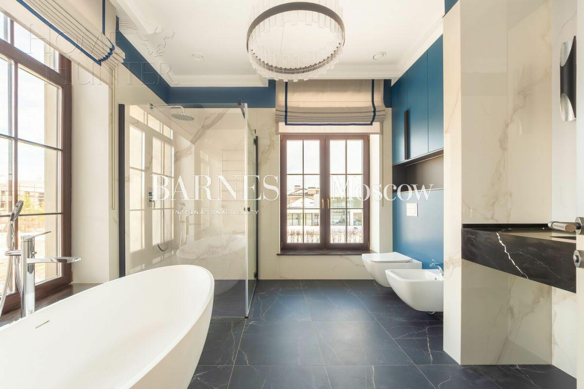 2-этажный коттедж 610 м² с отделкой