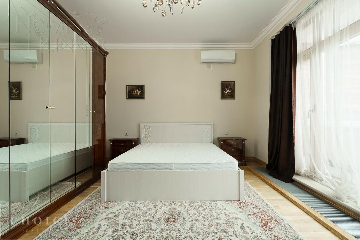 3-этажный таунхаус 264.6 м² с отделкой