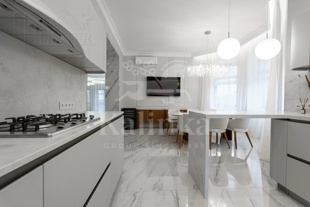 2-этажный коттедж 382 м² с отделкой