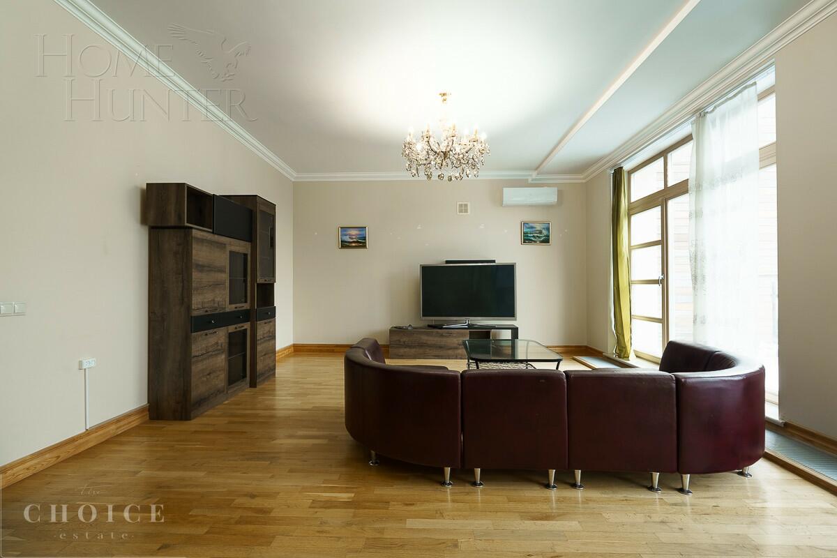 3-этажный таунхаус 264.6 м² с отделкой