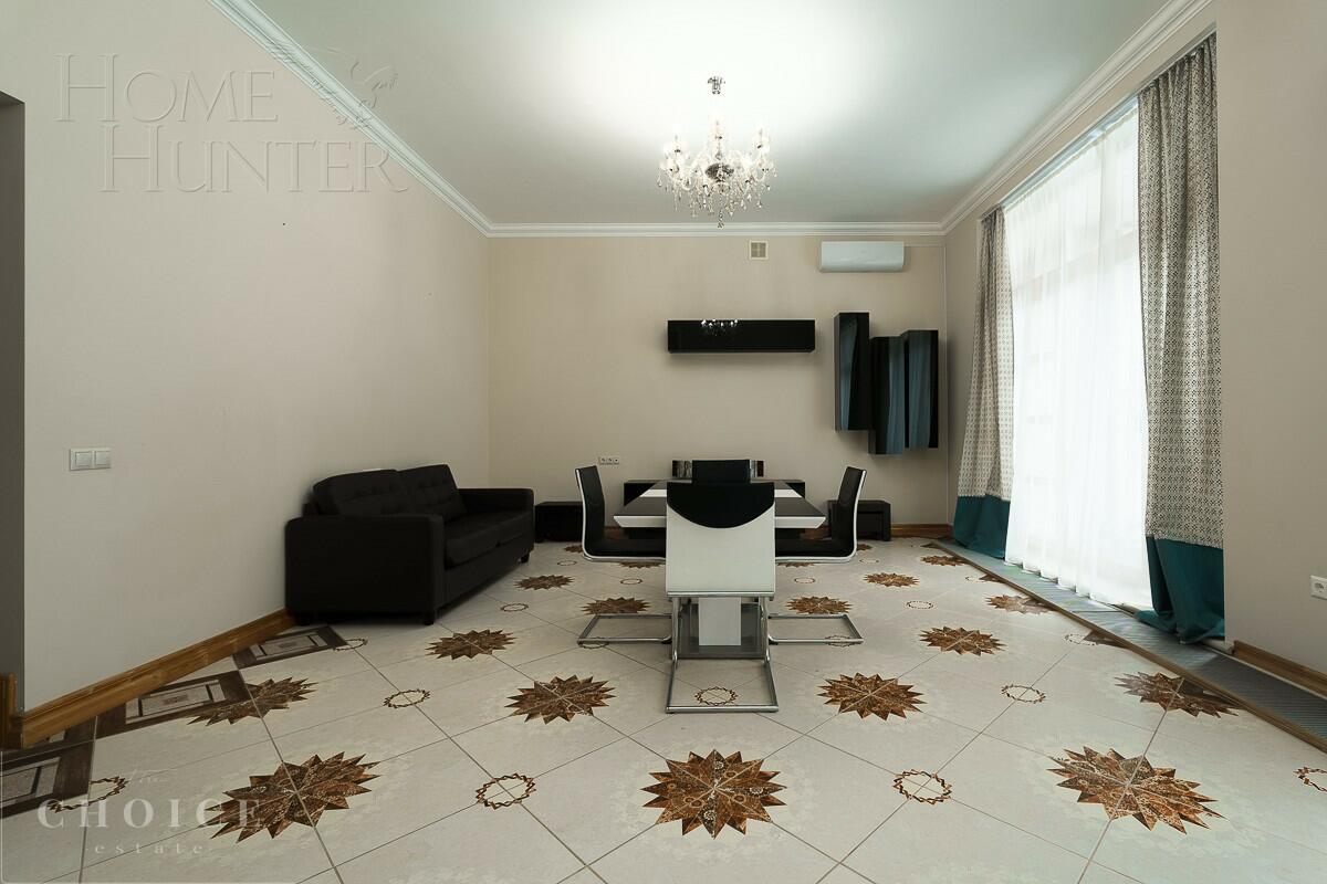 3-этажный таунхаус 264.6 м² с отделкой