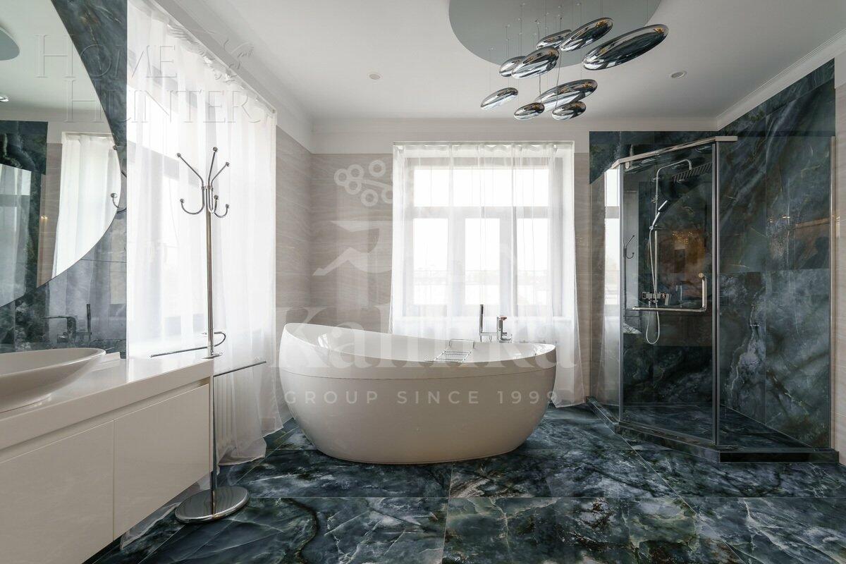 2-этажный коттедж 382 м² с отделкой