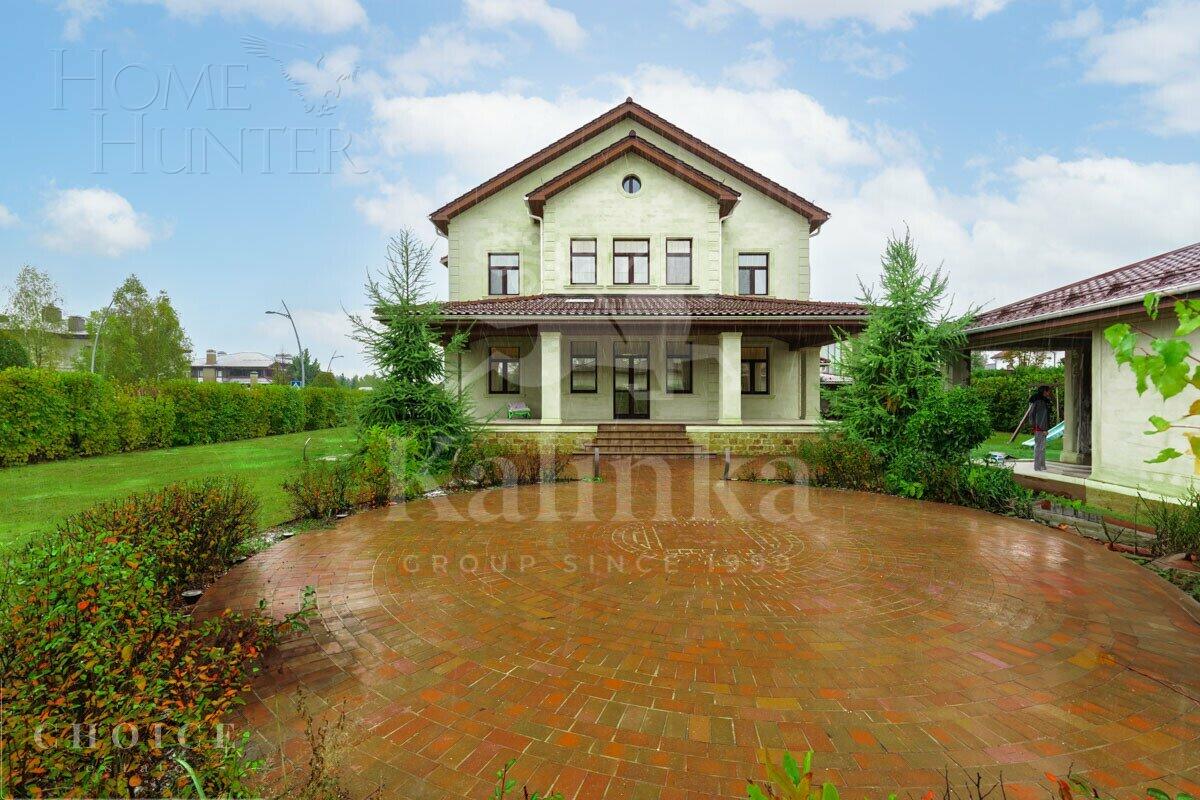 2-этажный коттедж 382 м² с отделкой