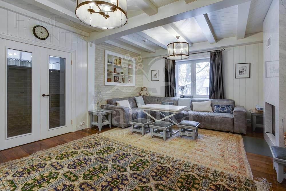 2-этажный коттедж 500 м² с отделкой