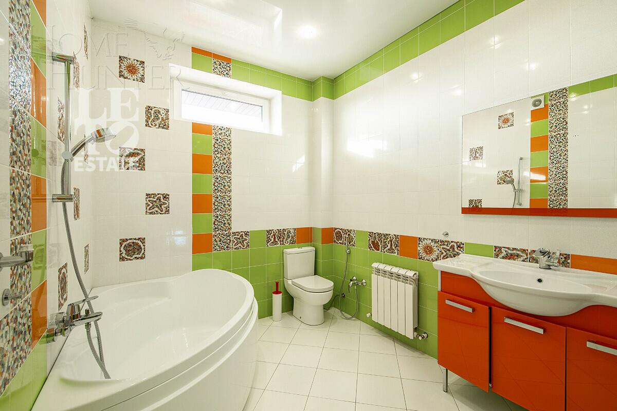 2-этажный коттедж 500 м² с отделкой