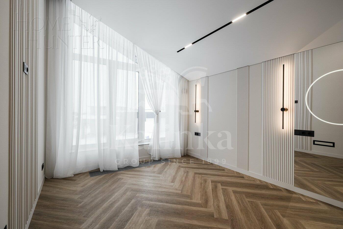 2-этажный коттедж 271 м² с отделкой