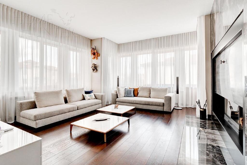 2-этажный коттедж 437 м² с отделкой