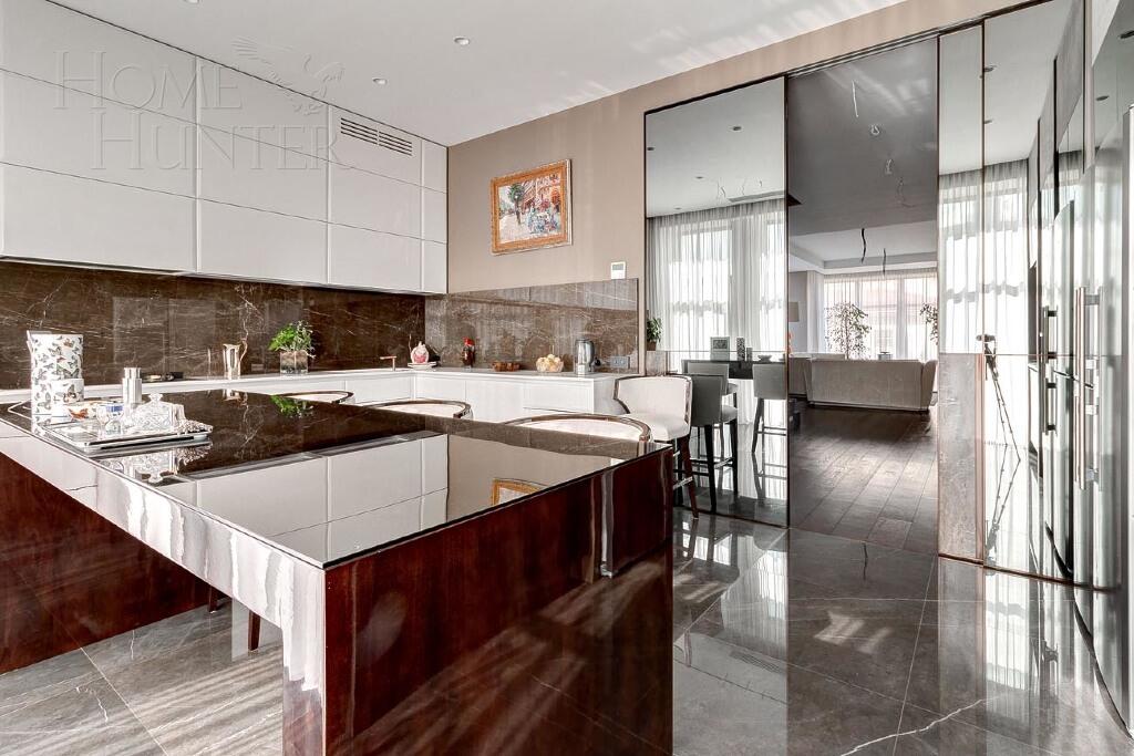 2-этажный коттедж 437 м² с отделкой