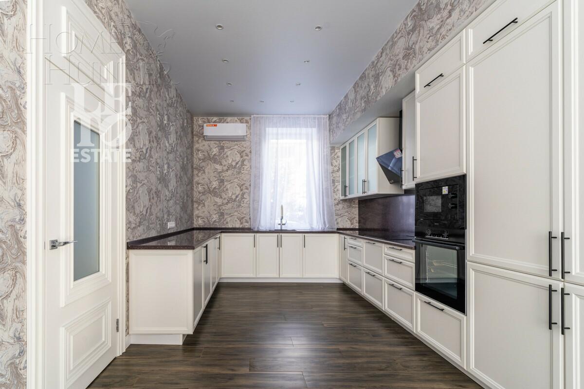 2-этажный коттедж 417.3 м² с отделкой