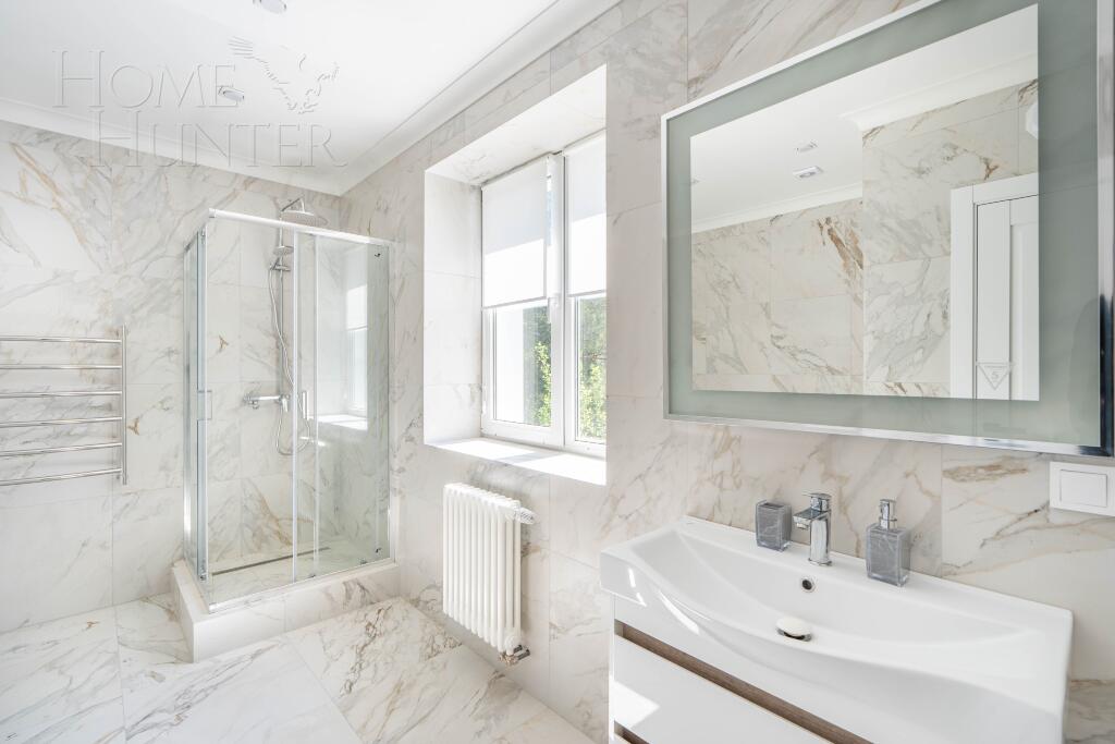 2-этажный коттедж 443 м² с отделкой