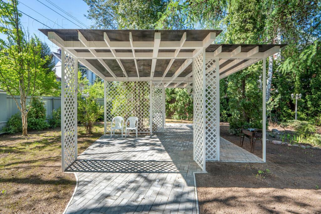 2-этажный коттедж 443 м² с отделкой