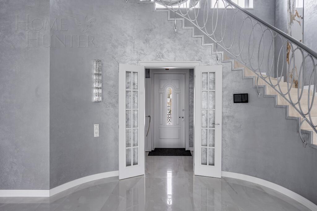 2-этажный коттедж 673 м² с отделкой