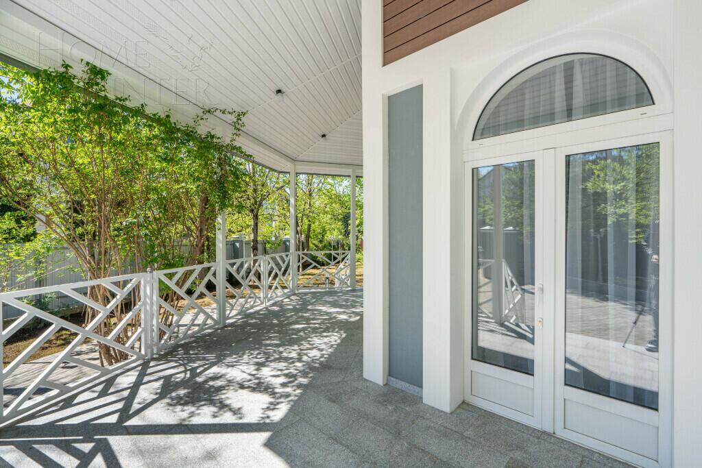 2-этажный коттедж 443 м² с отделкой