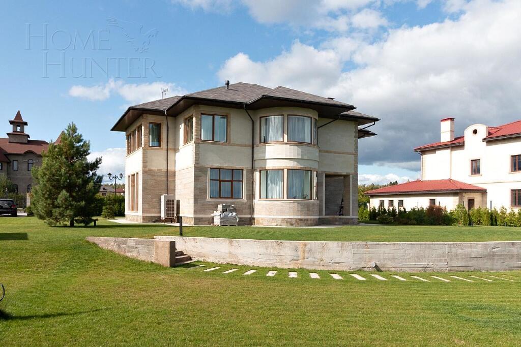 2-этажный коттедж 437 м² с отделкой