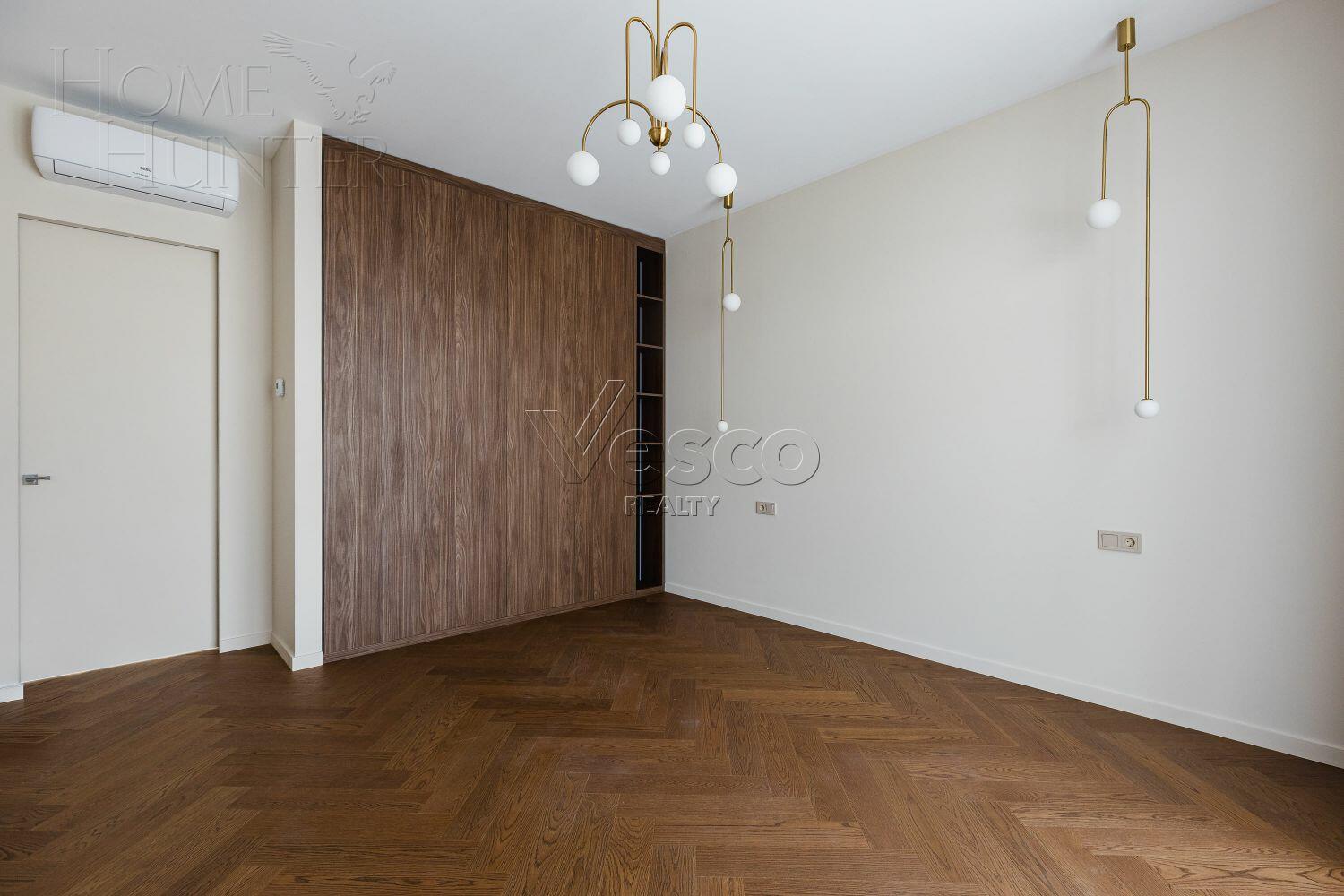 2-этажный коттедж 260 м² с отделкой