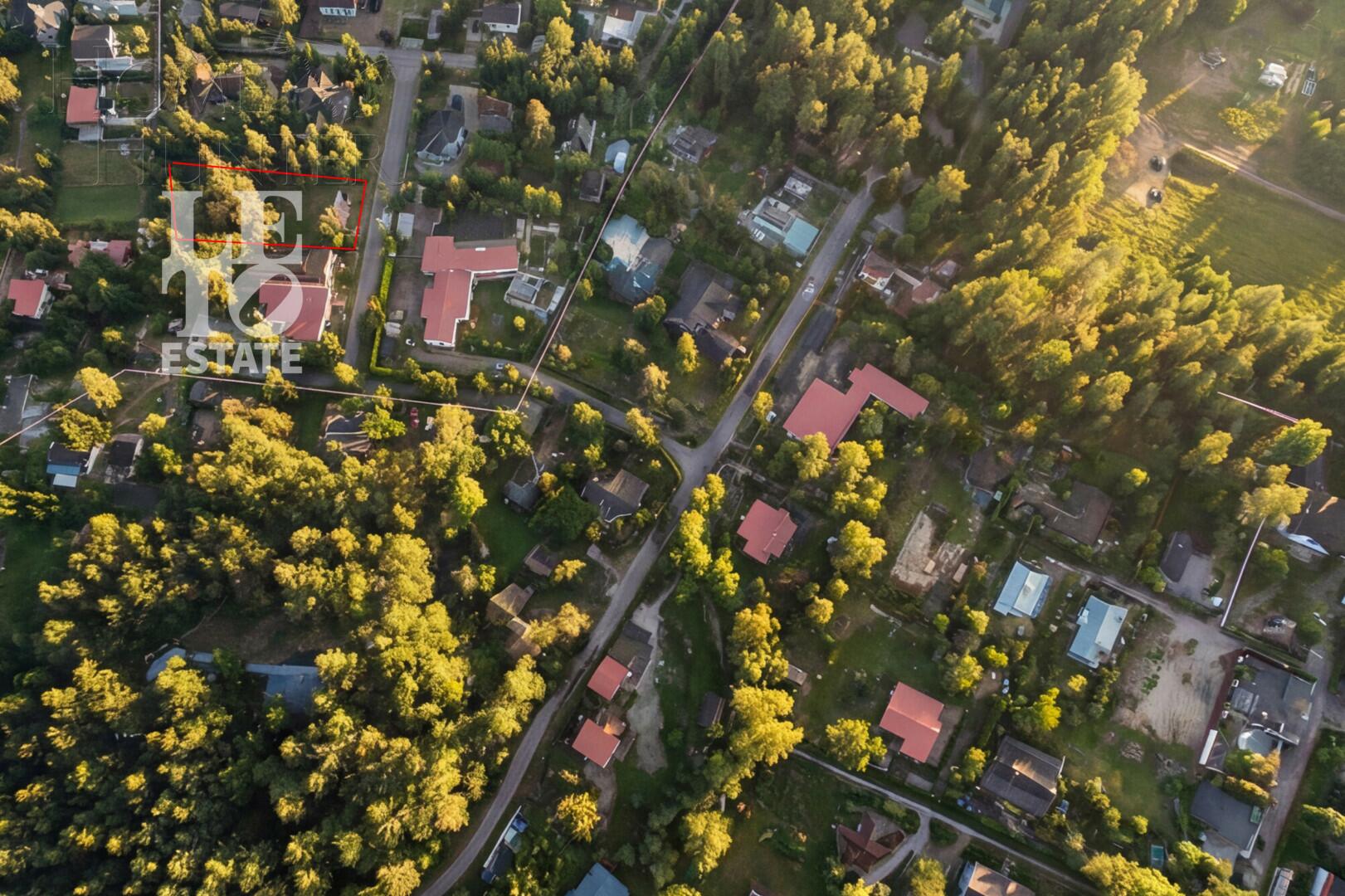 Участок 17 сот. в охраняемом поселке