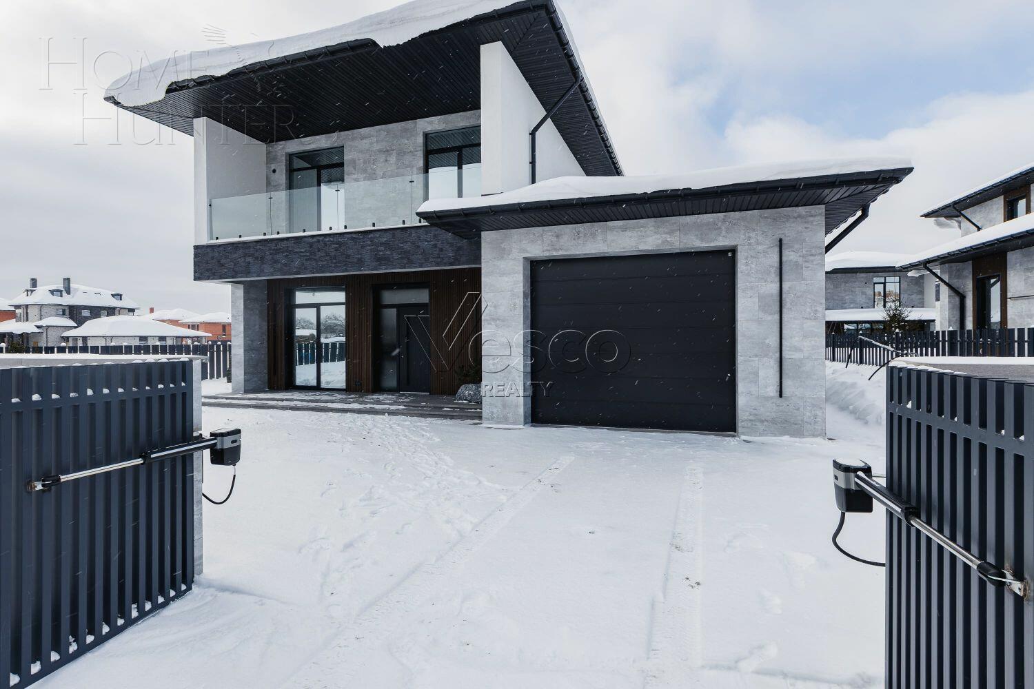 2-этажный коттедж 310 м² с отделкой