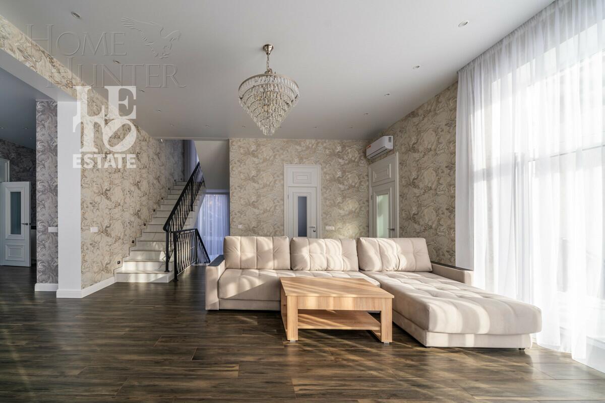 2-этажный коттедж 417.3 м² с отделкой