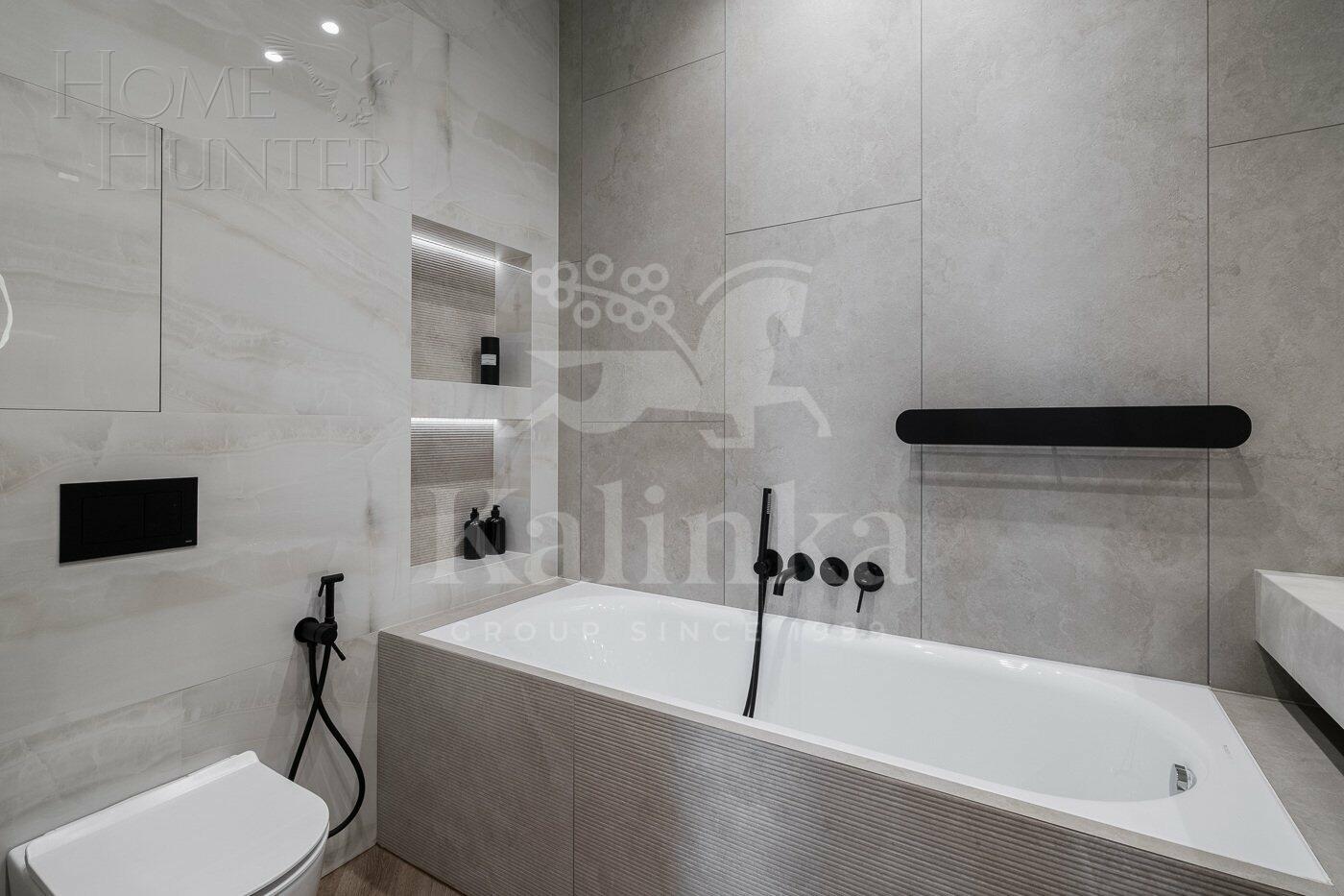 2-этажный коттедж 353 м² с отделкой